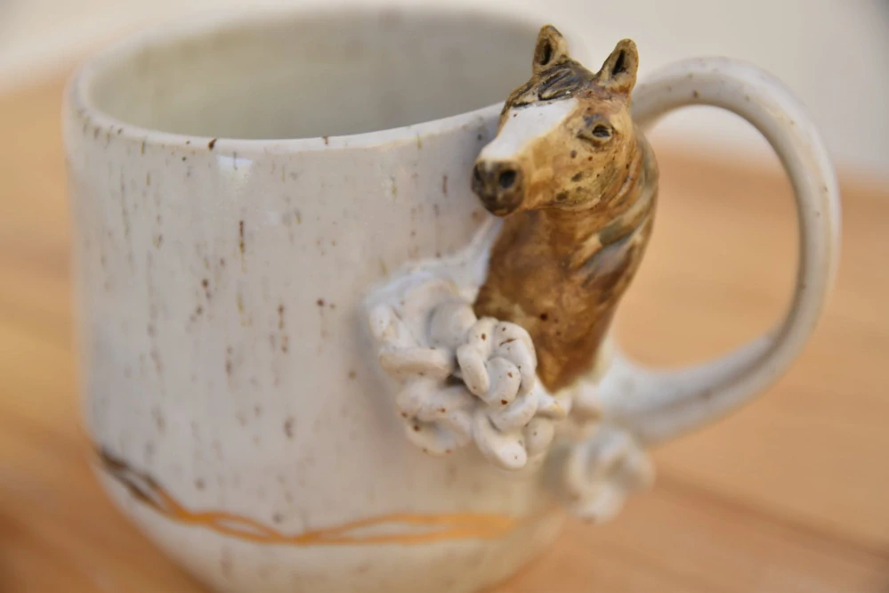 Horse mug pe. ( cca 4,5dcl)